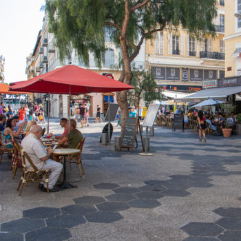 Place Magenta